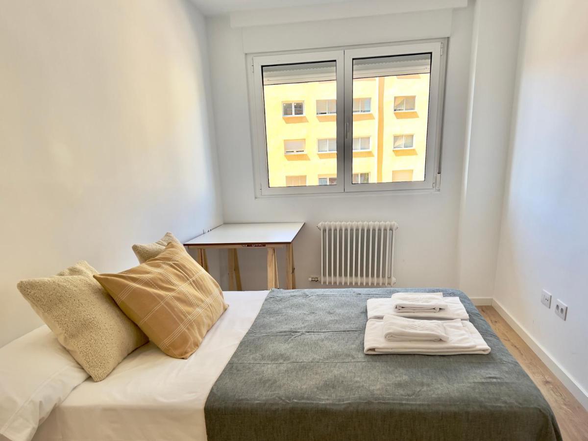 Appartamento Housing Leon Ana Mogas Con Garaje Esterno foto
